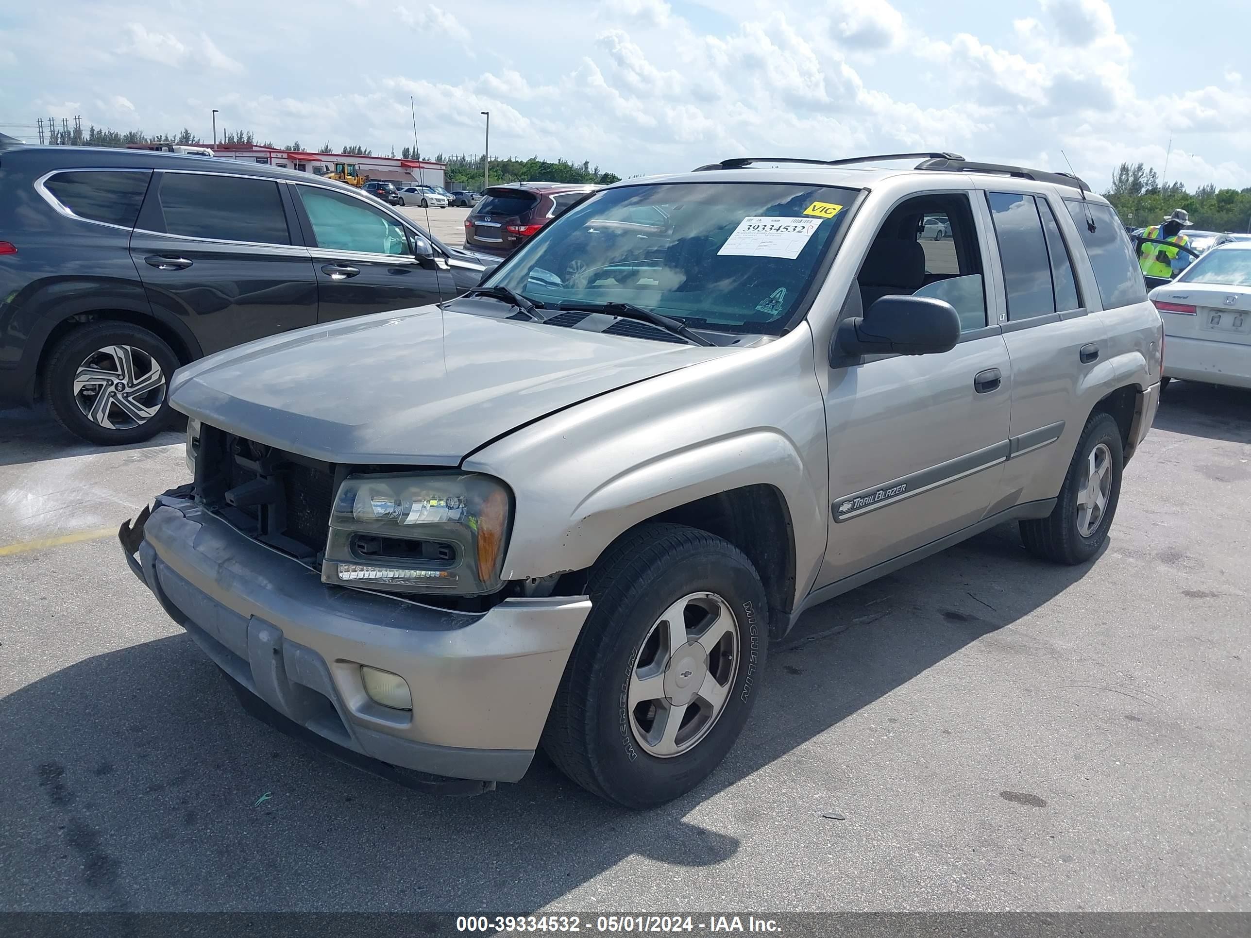 Photo 1 VIN: 1GNDS13S522162929 - CHEVROLET TRAILBLAZER 