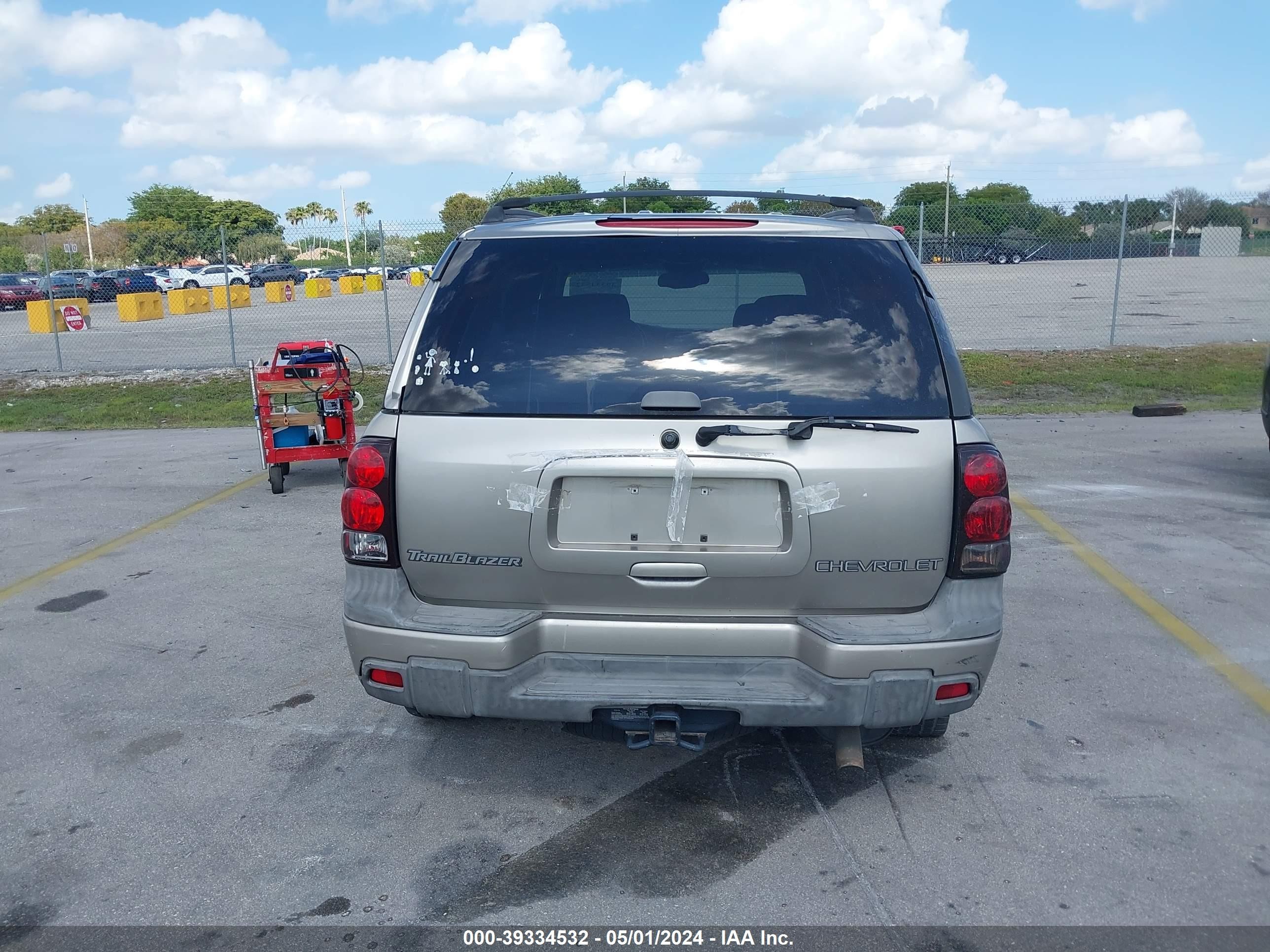 Photo 15 VIN: 1GNDS13S522162929 - CHEVROLET TRAILBLAZER 