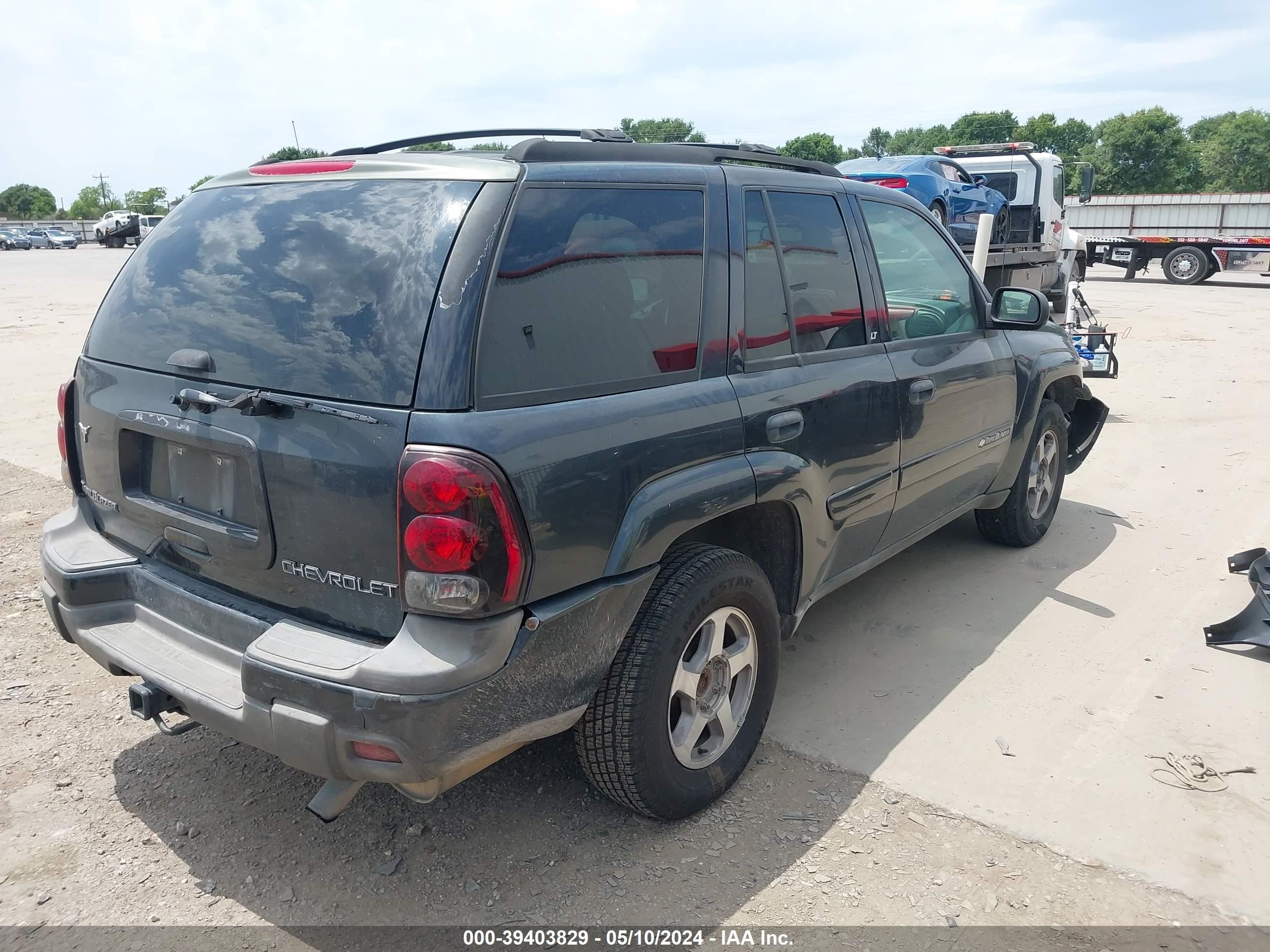 Photo 3 VIN: 1GNDS13S532388325 - CHEVROLET TRAILBLAZER 