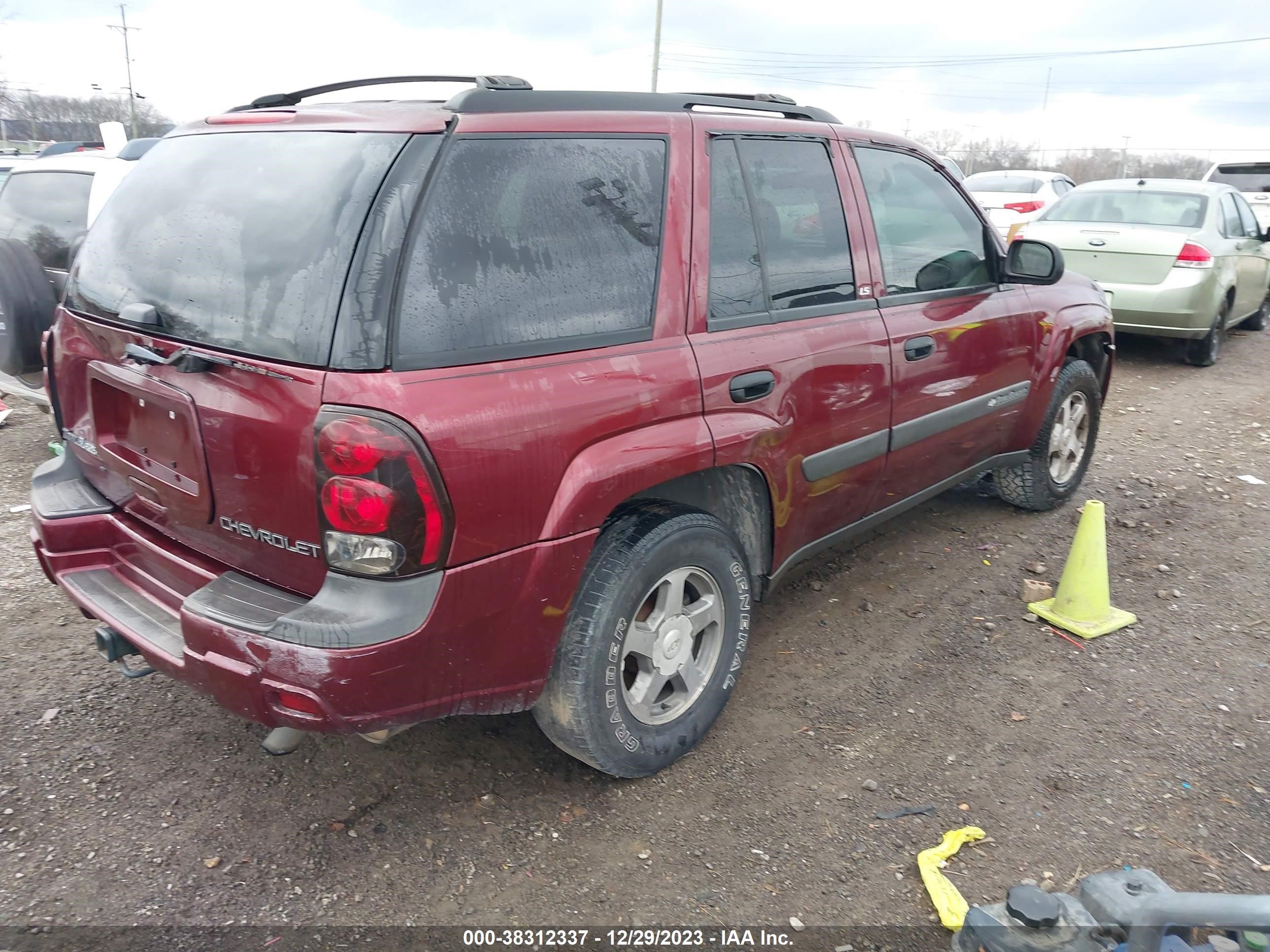 Photo 3 VIN: 1GNDS13S542293300 - CHEVROLET TRAILBLAZER 