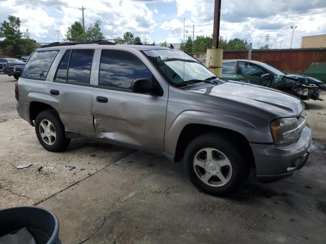 Photo 3 VIN: 1GNDS13S562124977 - CHEVROLET TRAILBLZR 