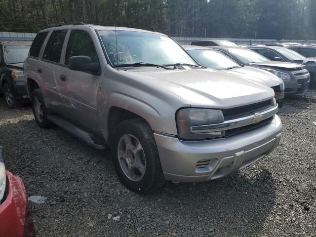 Photo 3 VIN: 1GNDS13S572164025 - CHEVROLET TRAILBLZR 