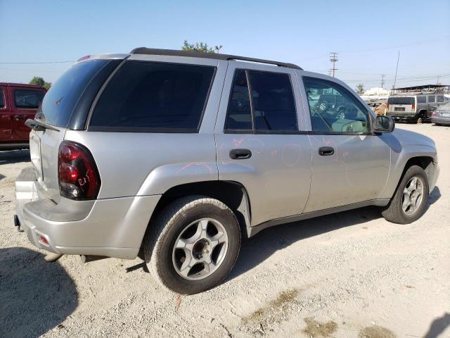 Photo 2 VIN: 1GNDS13S672162204 - CHEVROLET TRAILBLZR 