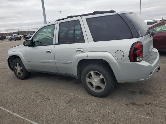 Photo 1 VIN: 1GNDS13S682193860 - CHEVROLET TRAILBLAZE 