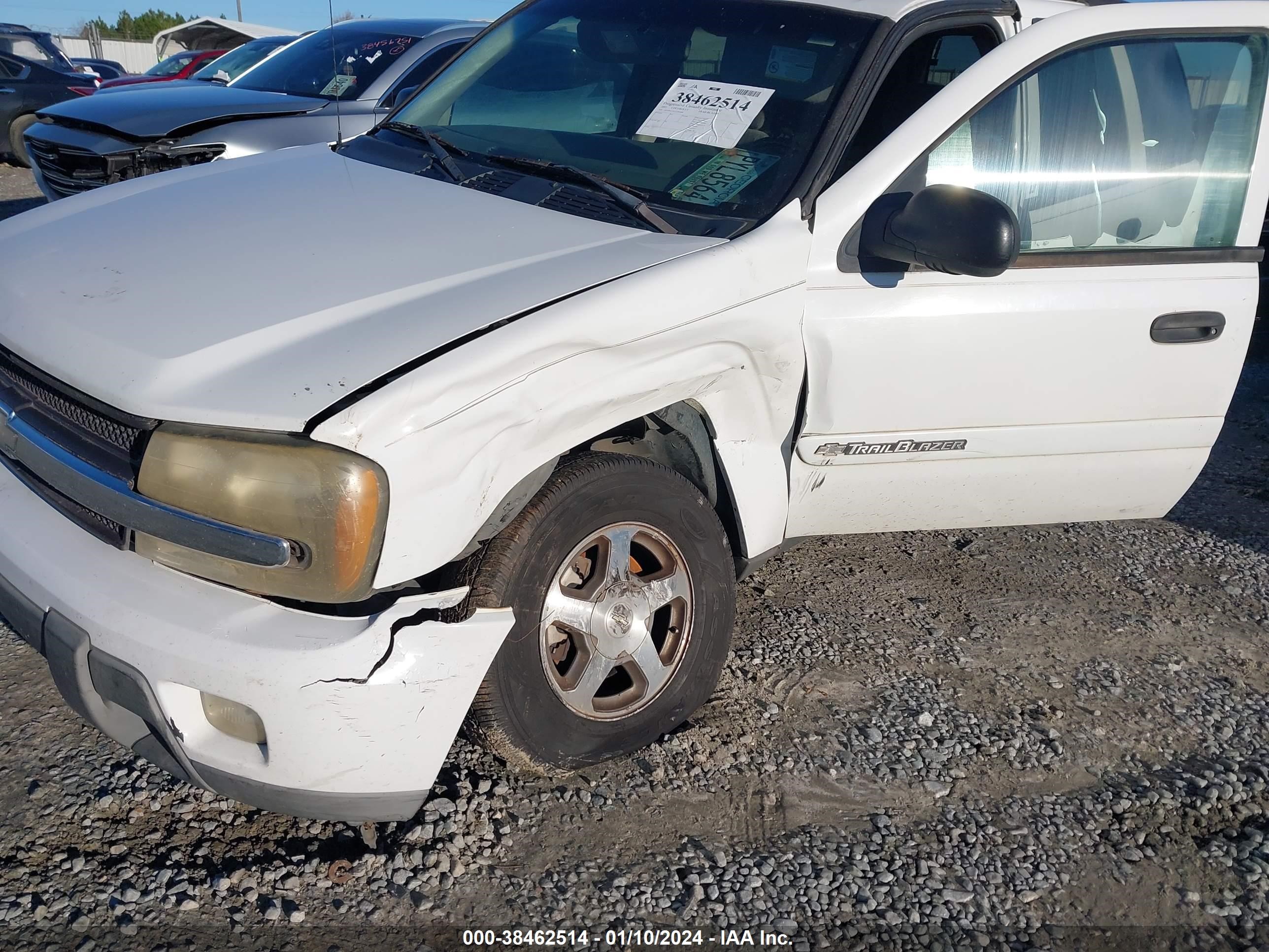 Photo 5 VIN: 1GNDS13S732285990 - CHEVROLET TRAILBLAZER 