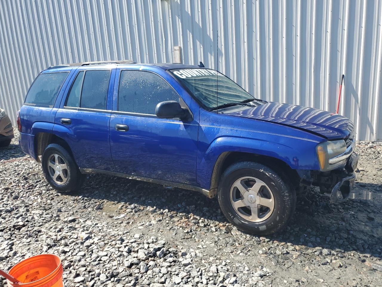 Photo 3 VIN: 1GNDS13S862214821 - CHEVROLET TRAILBLAZER 