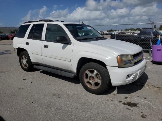 Photo 3 VIN: 1GNDS13S872190408 - CHEVROLET TRAILBLAZE 