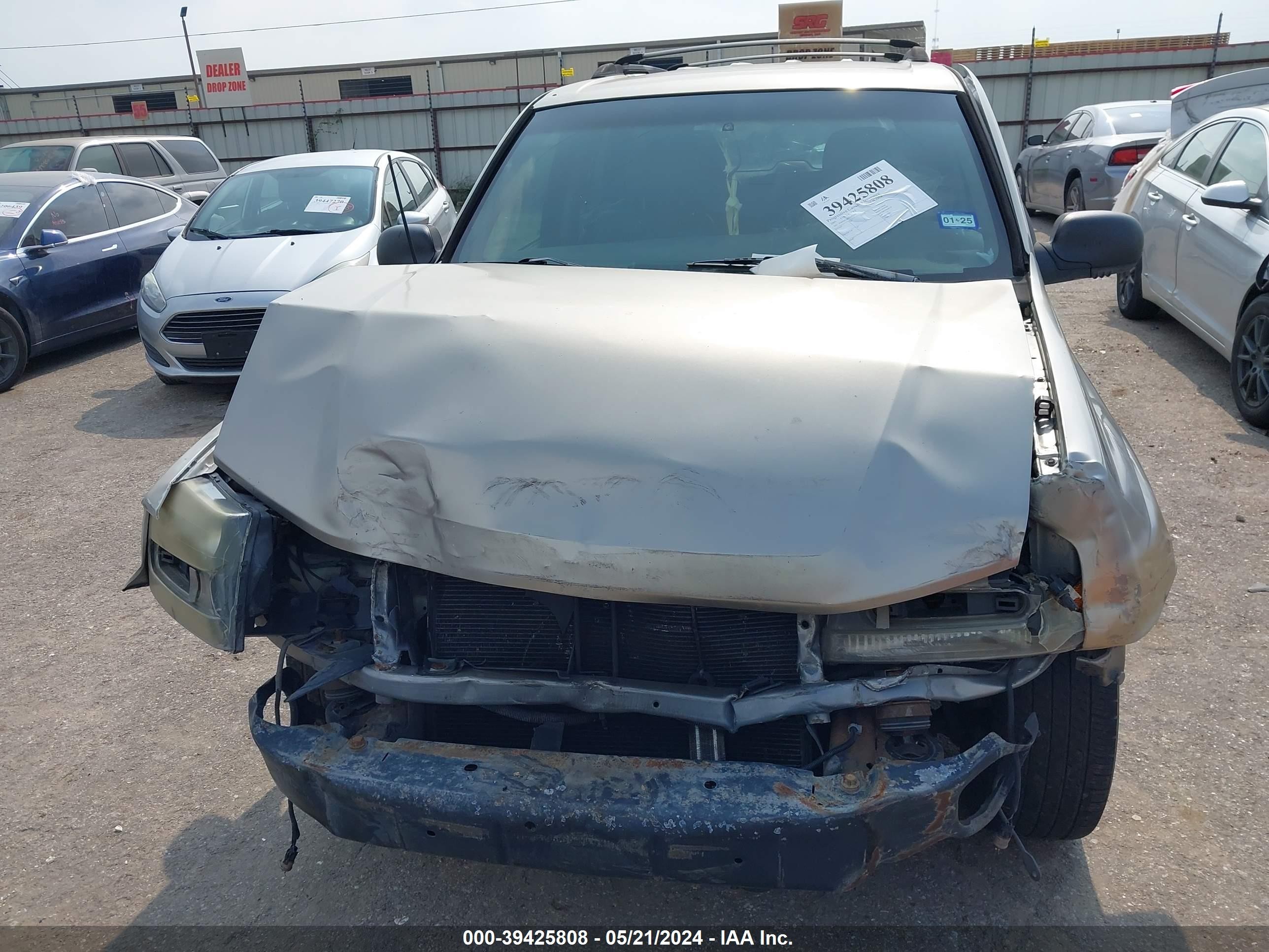 Photo 5 VIN: 1GNDS13S922353091 - CHEVROLET TRAILBLAZER 