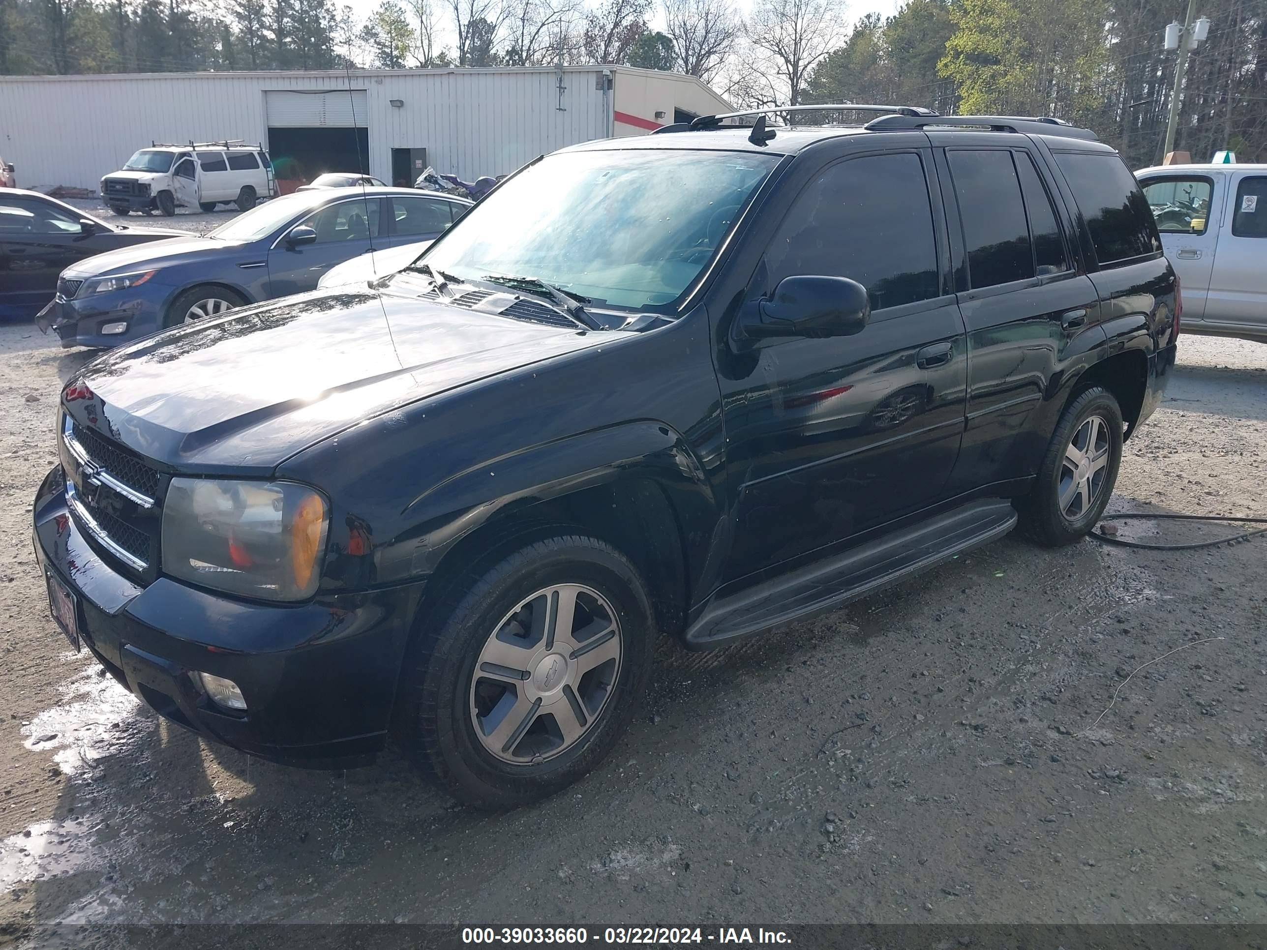 Photo 1 VIN: 1GNDS13S962208252 - CHEVROLET TRAILBLAZER 