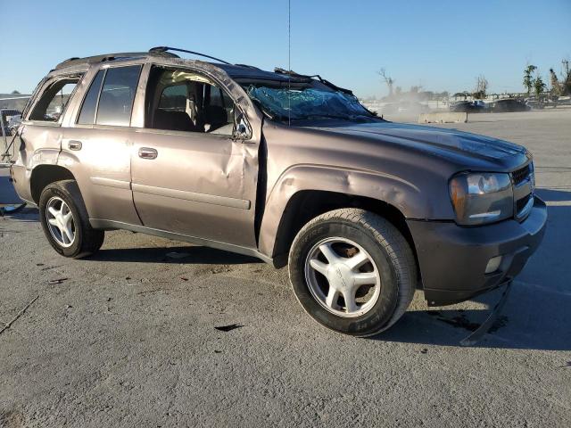 Photo 3 VIN: 1GNDS13S982119929 - CHEVROLET TRAILBLAZE 