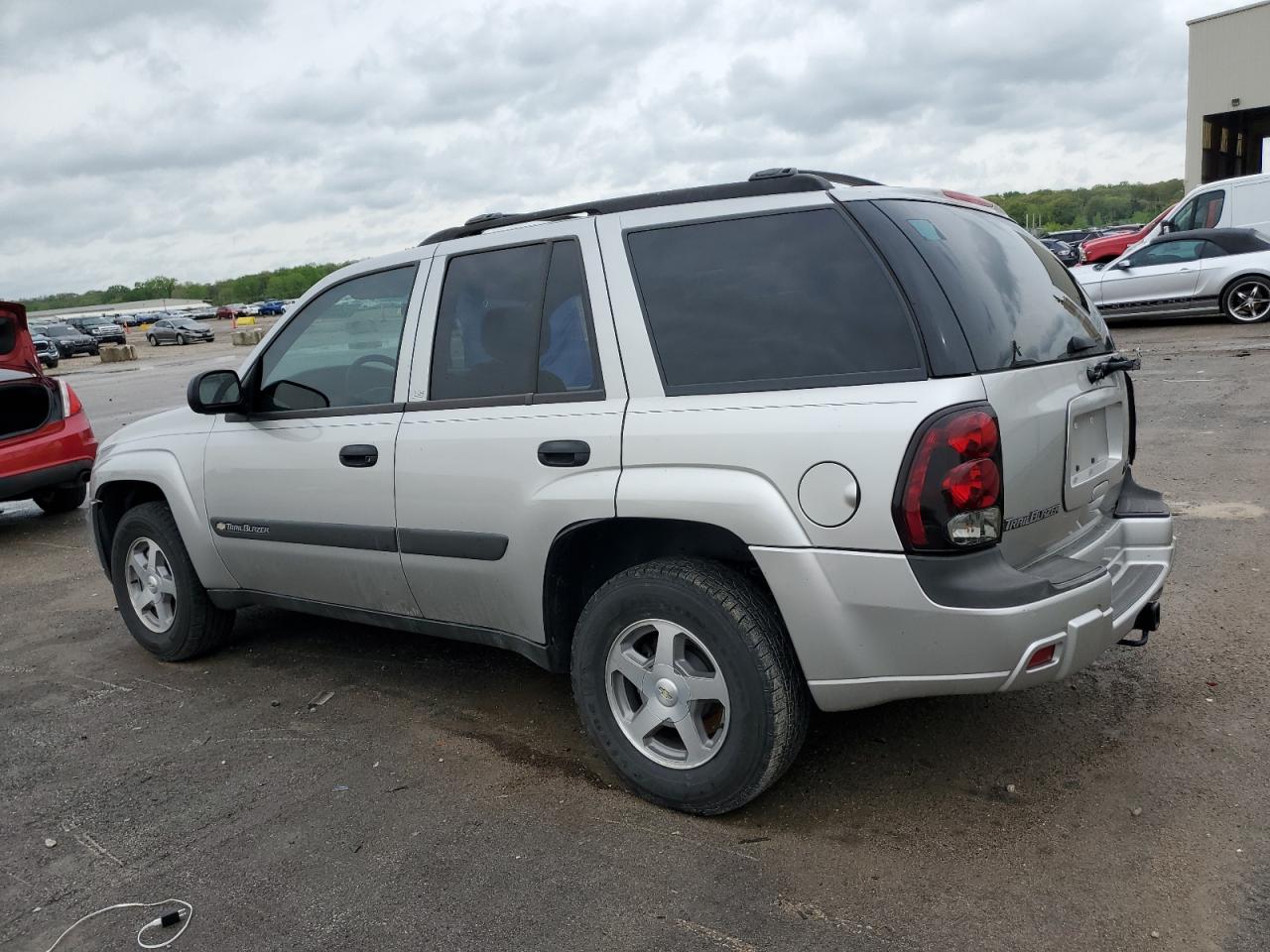 Photo 1 VIN: 1GNDS13SX42430120 - CHEVROLET TRAILBLAZER 