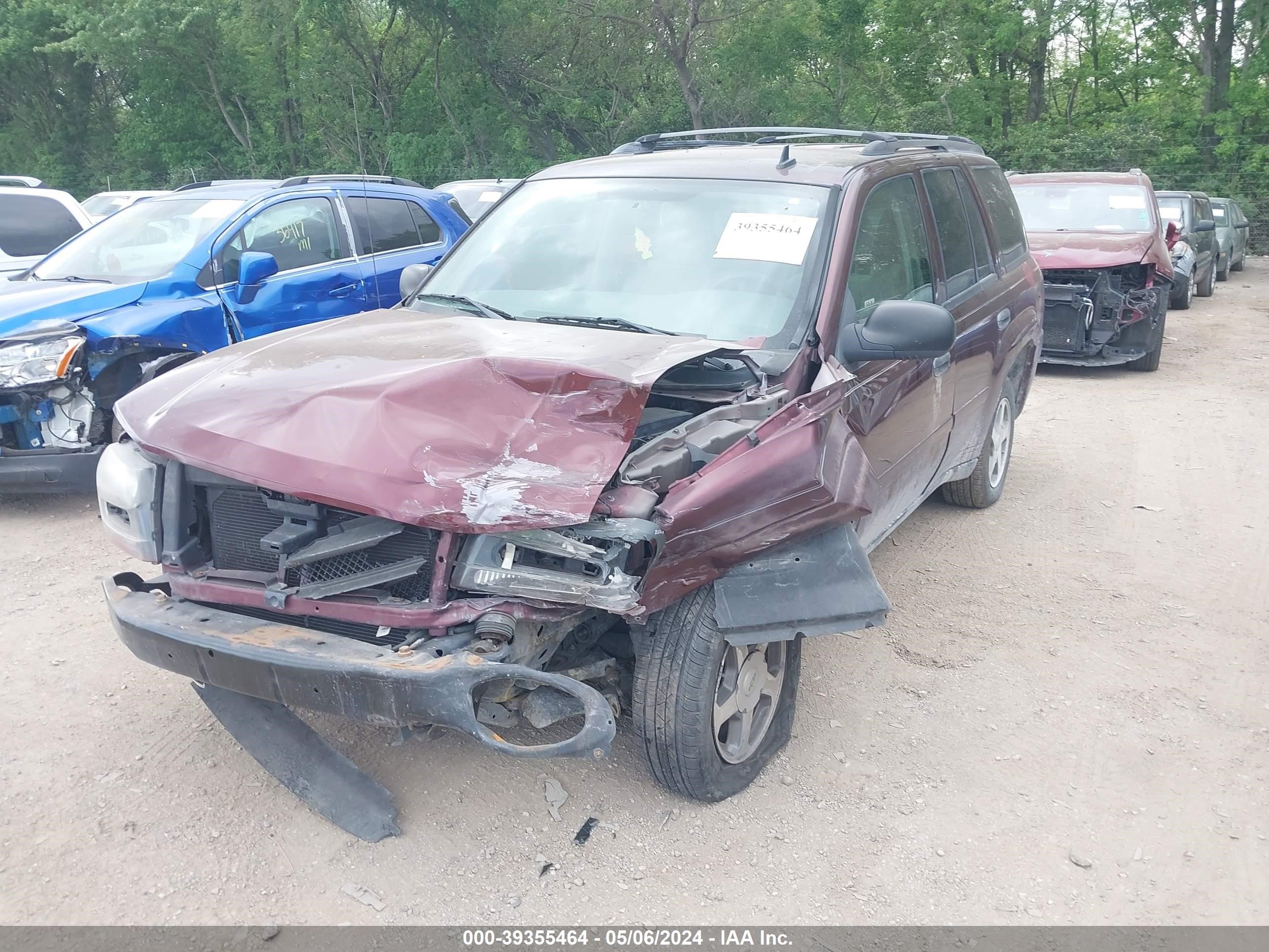 Photo 1 VIN: 1GNDS13SX62125543 - CHEVROLET TRAILBLAZER 