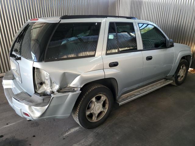 Photo 2 VIN: 1GNDS13SX72126757 - CHEVROLET TRAILBLAZE 