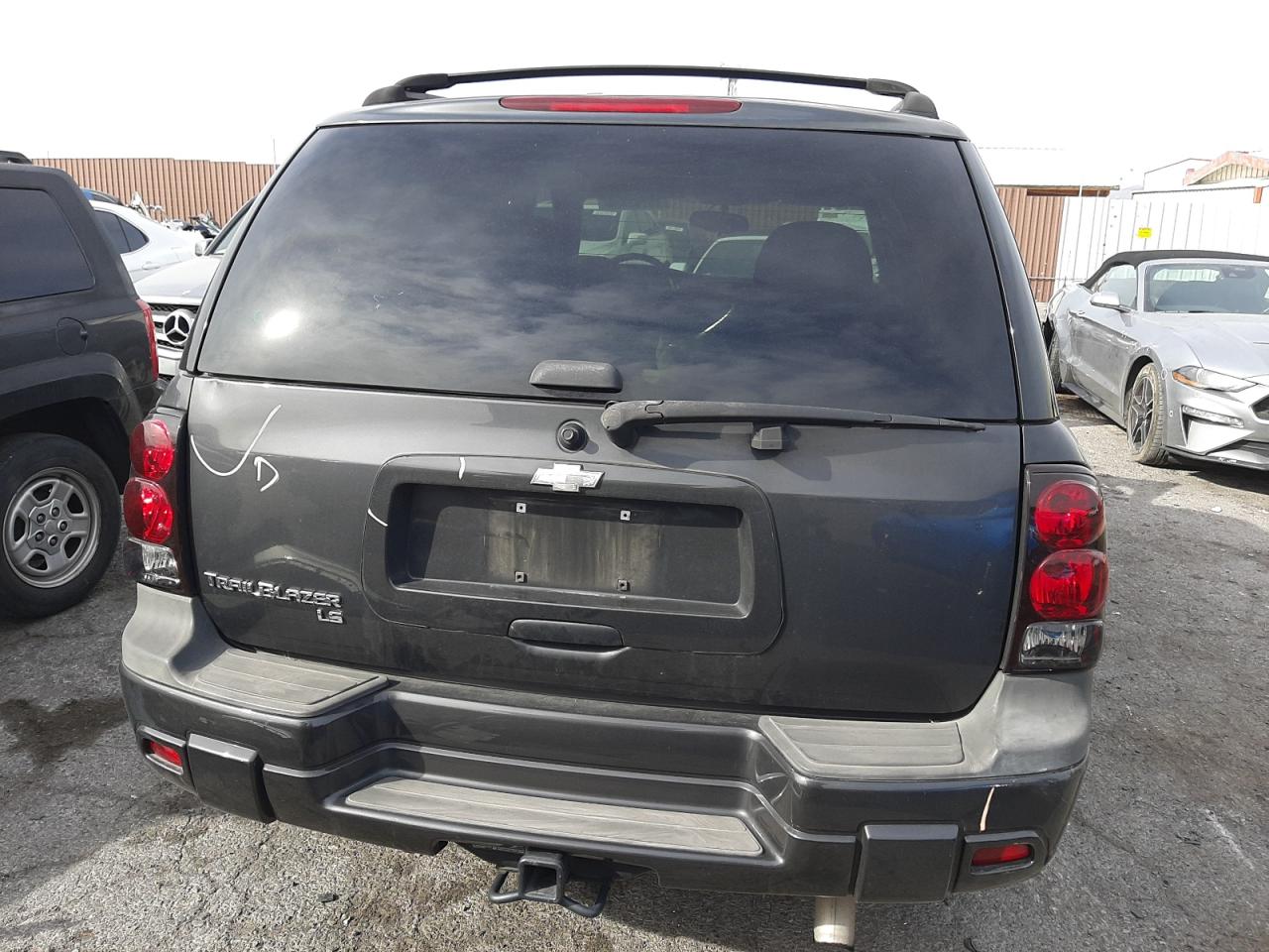 Photo 5 VIN: 1GNDS13SX72161587 - CHEVROLET TRAILBLAZER 