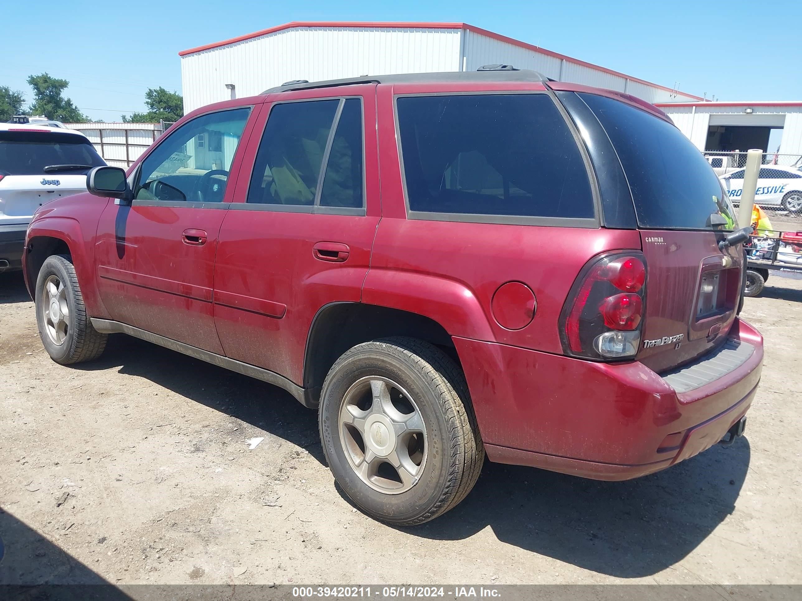 Photo 2 VIN: 1GNDS33SX92106605 - CHEVROLET TRAILBLAZER 