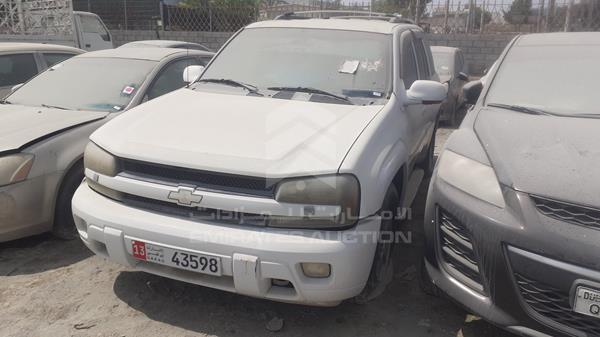 Photo 3 VIN: 1GNDT13S022446059 - CHEVROLET TRAILBLAZER 