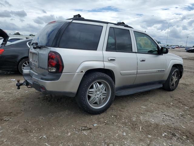 Photo 2 VIN: 1GNDT13S042113301 - CHEVROLET TRAILBLAZE 