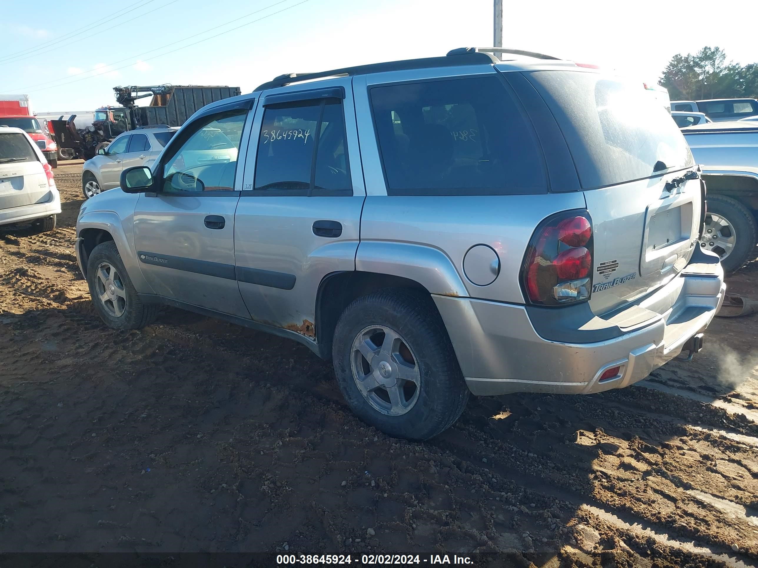 Photo 5 VIN: 1GNDT13S042346191 - CHEVROLET TRAILBLAZER 