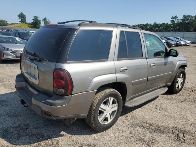 Photo 2 VIN: 1GNDT13S052225873 - CHEVROLET TRAILBLZR 