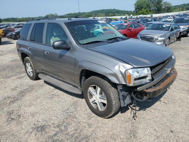 Photo 3 VIN: 1GNDT13S052225873 - CHEVROLET TRAILBLZR 