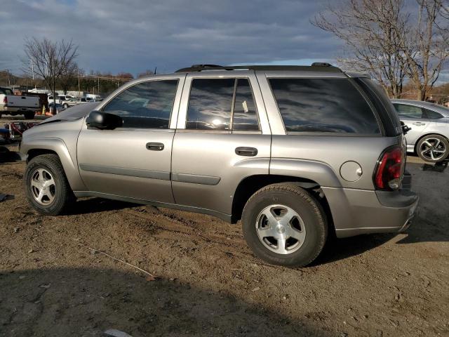 Photo 1 VIN: 1GNDT13S052345480 - CHEVROLET TRAILBLAZE 