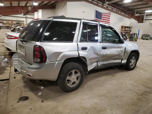 Photo 2 VIN: 1GNDT13S062169984 - CHEVROLET TRAILBLAZE 