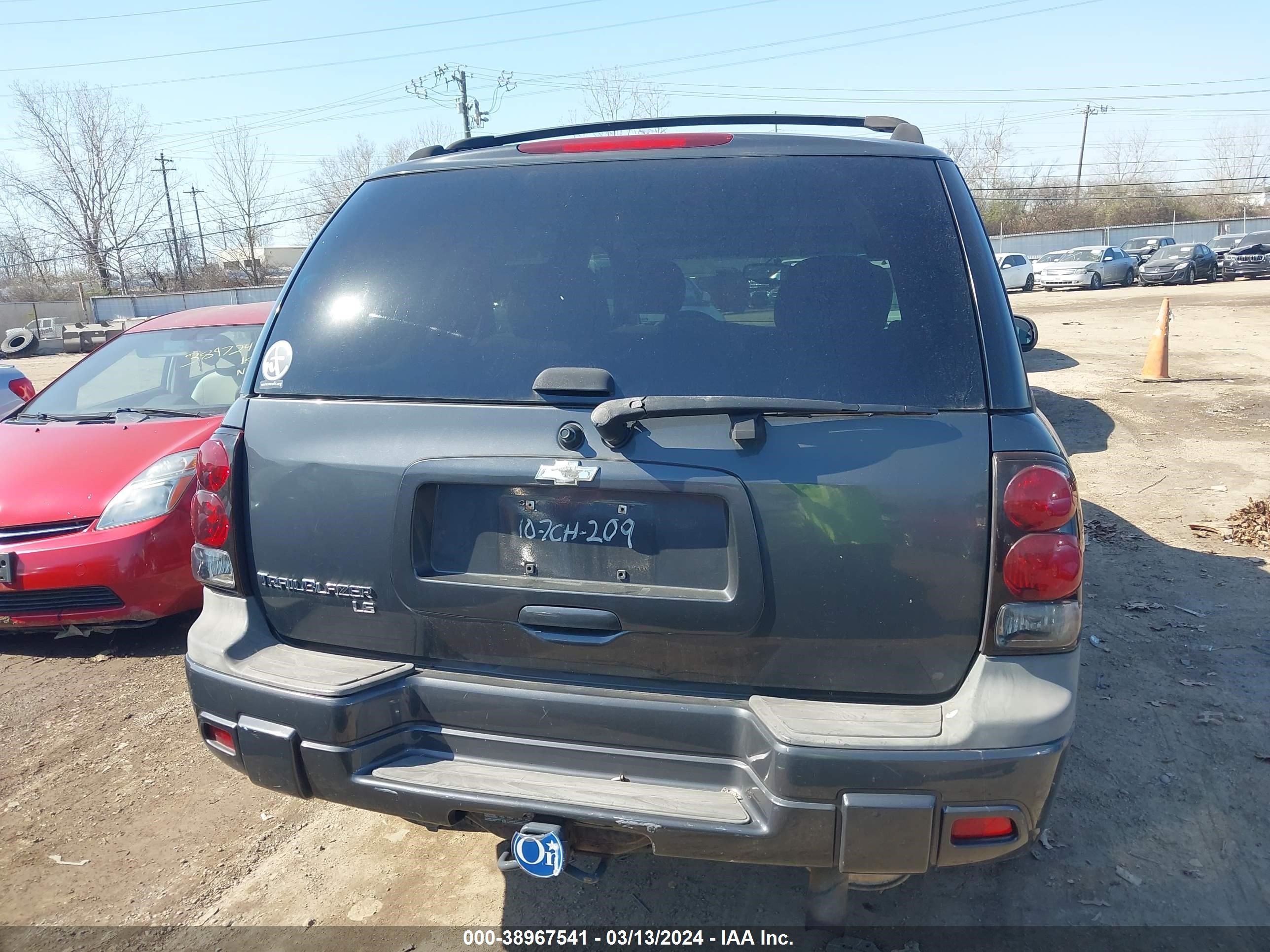 Photo 15 VIN: 1GNDT13S072102528 - CHEVROLET TRAILBLAZER 