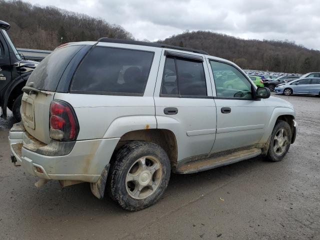 Photo 2 VIN: 1GNDT13S072285882 - CHEVROLET TRAILBLZR 