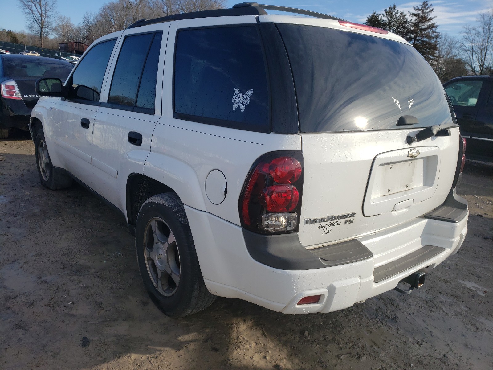 Photo 2 VIN: 1GNDT13S082172645 - CHEVROLET TRAILBLAZE 