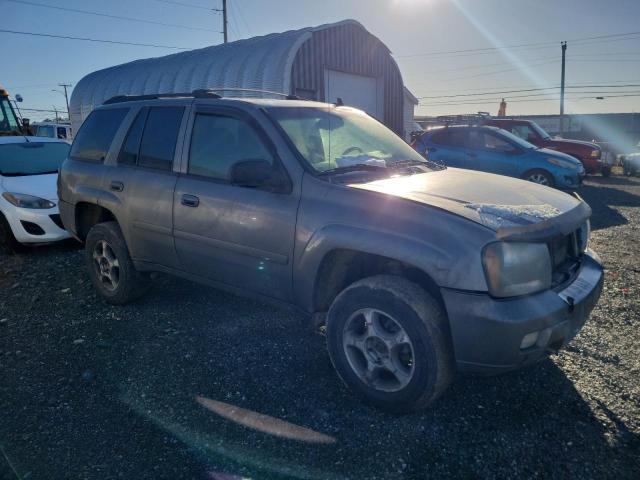 Photo 3 VIN: 1GNDT13S082178266 - CHEVROLET TRAILBLAZE 