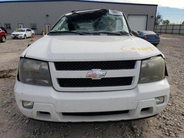 Photo 4 VIN: 1GNDT13S082240605 - CHEVROLET TRAILBLAZE 