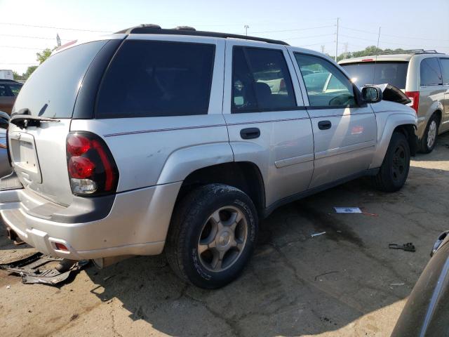 Photo 2 VIN: 1GNDT13S082246341 - CHEVROLET TRAILBLAZE 