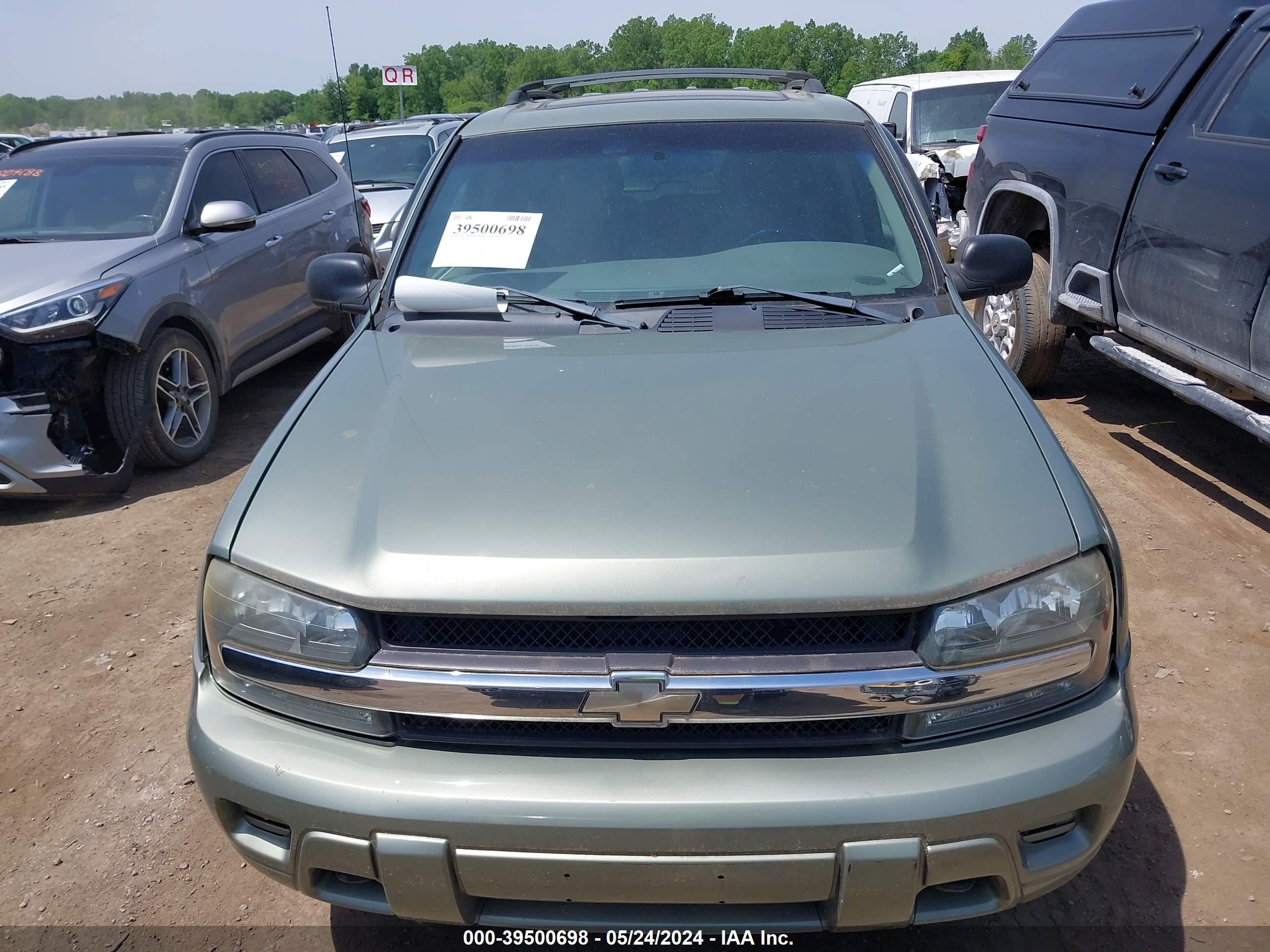 Photo 5 VIN: 1GNDT13S132286050 - CHEVROLET TRAILBLAZER 