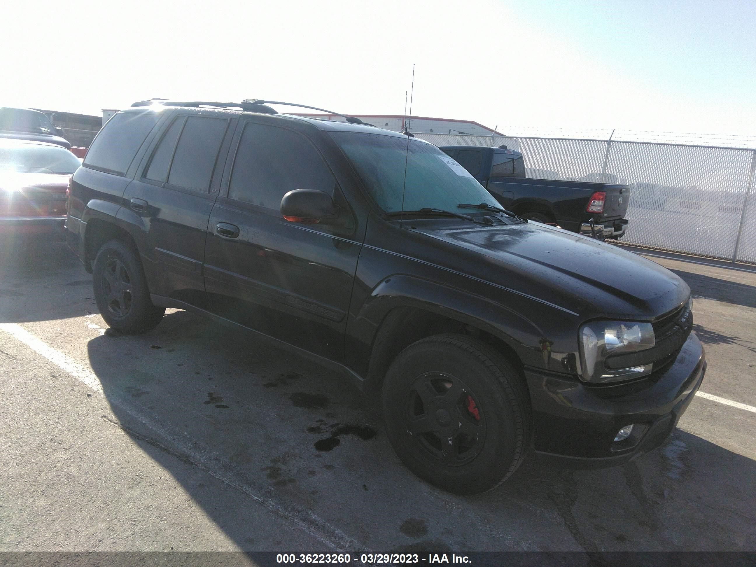 Photo 1 VIN: 1GNDT13S142304001 - CHEVROLET TRAILBLAZER 