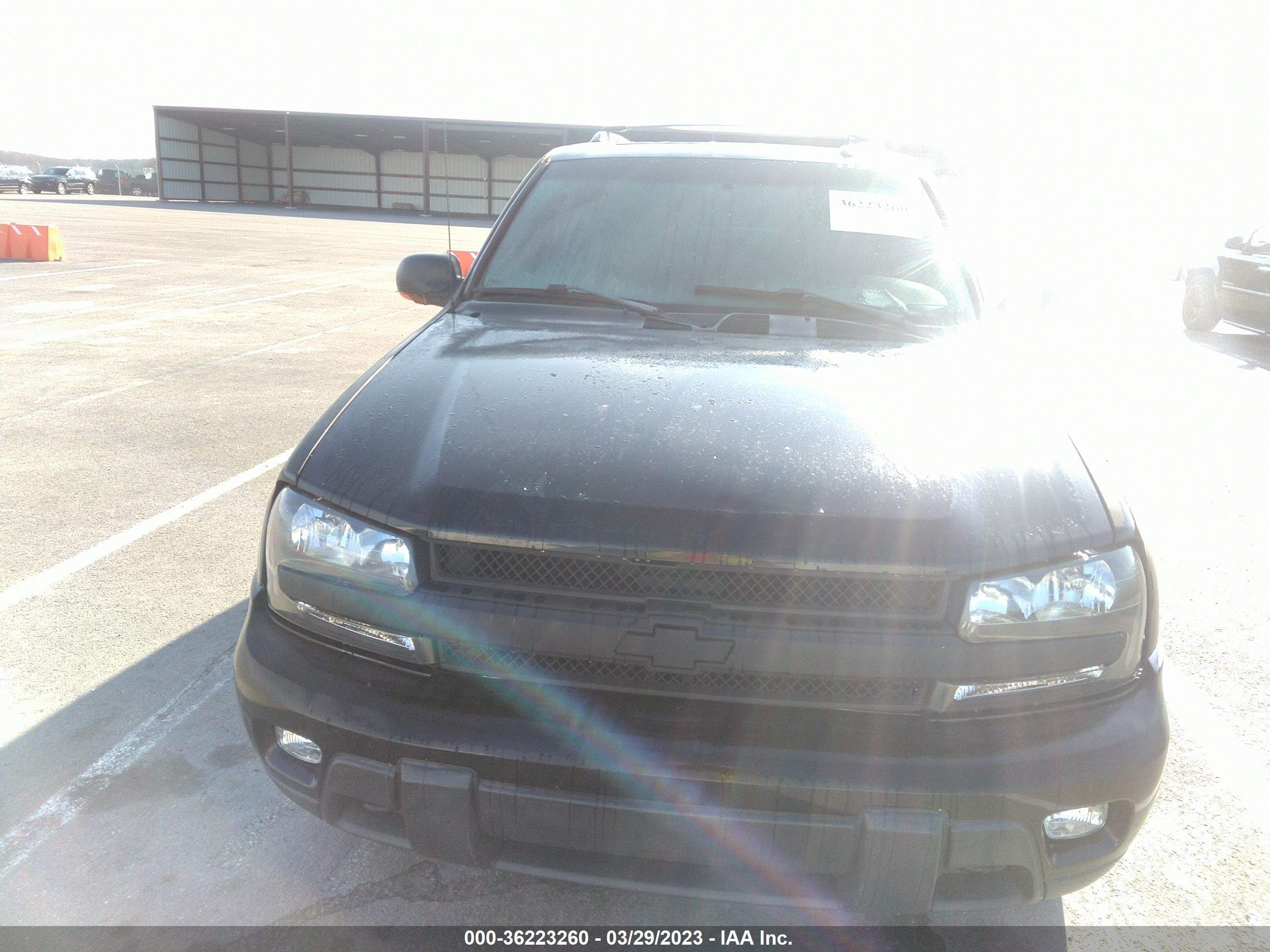 Photo 6 VIN: 1GNDT13S142304001 - CHEVROLET TRAILBLAZER 