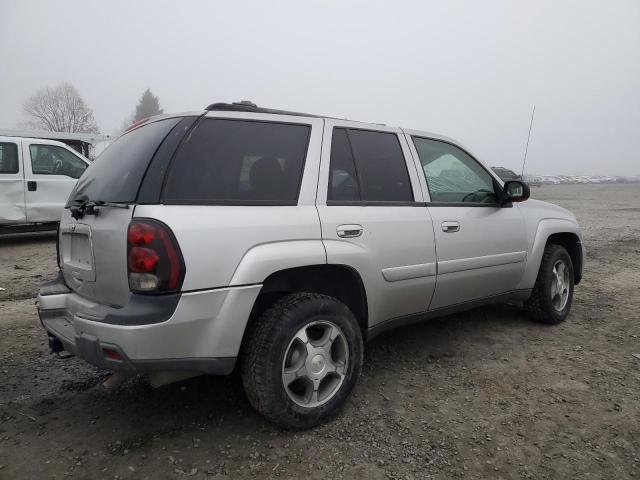 Photo 2 VIN: 1GNDT13S152365303 - CHEVROLET TRAILBLAZE 