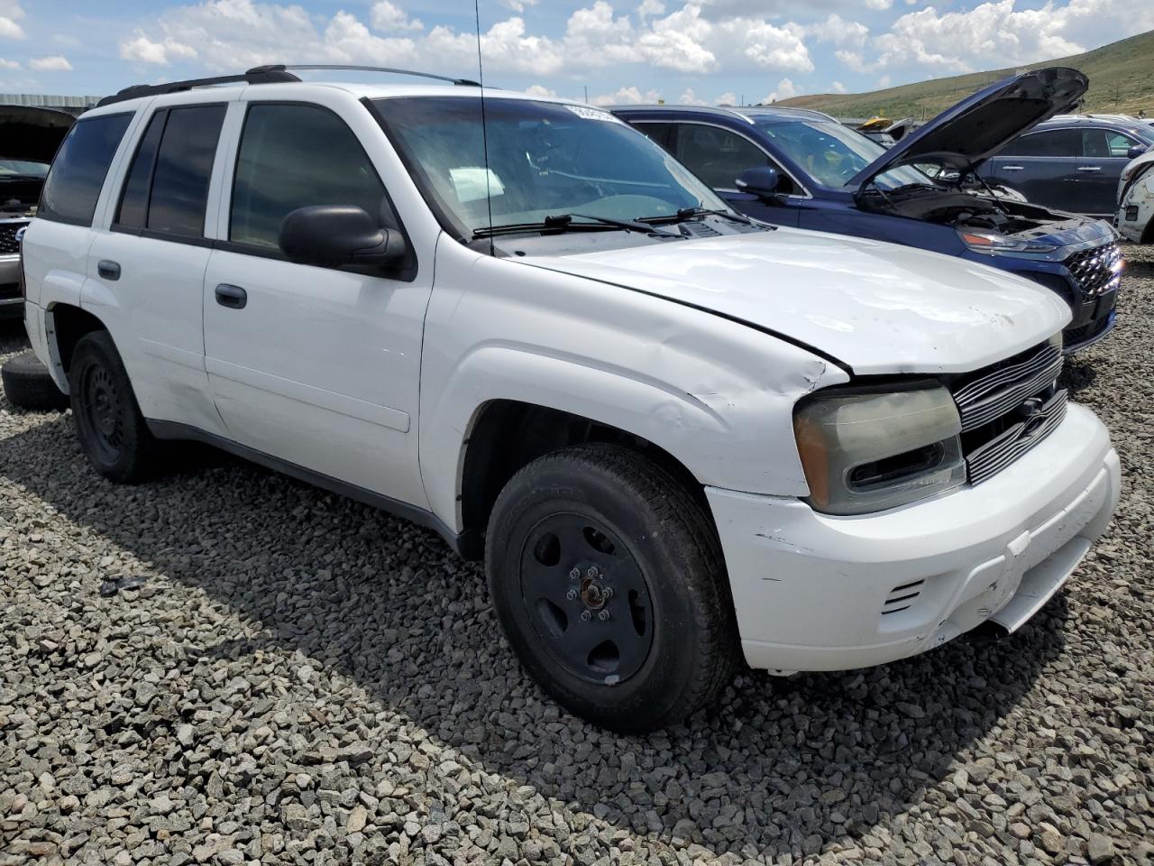 Photo 3 VIN: 1GNDT13S162150019 - CHEVROLET TRAILBLAZER 