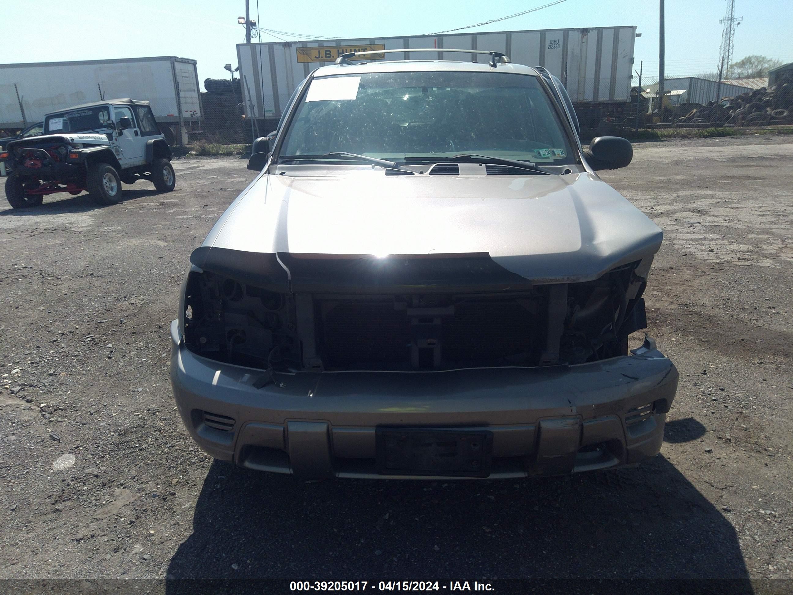 Photo 11 VIN: 1GNDT13S162218707 - CHEVROLET TRAILBLAZER 