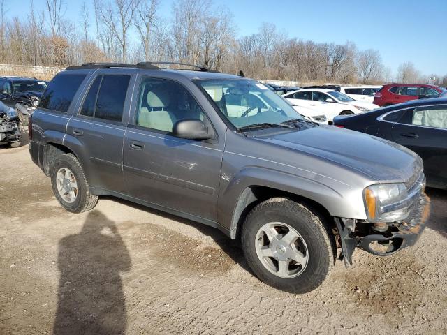 Photo 3 VIN: 1GNDT13S162290202 - CHEVROLET TRAILBLZR 