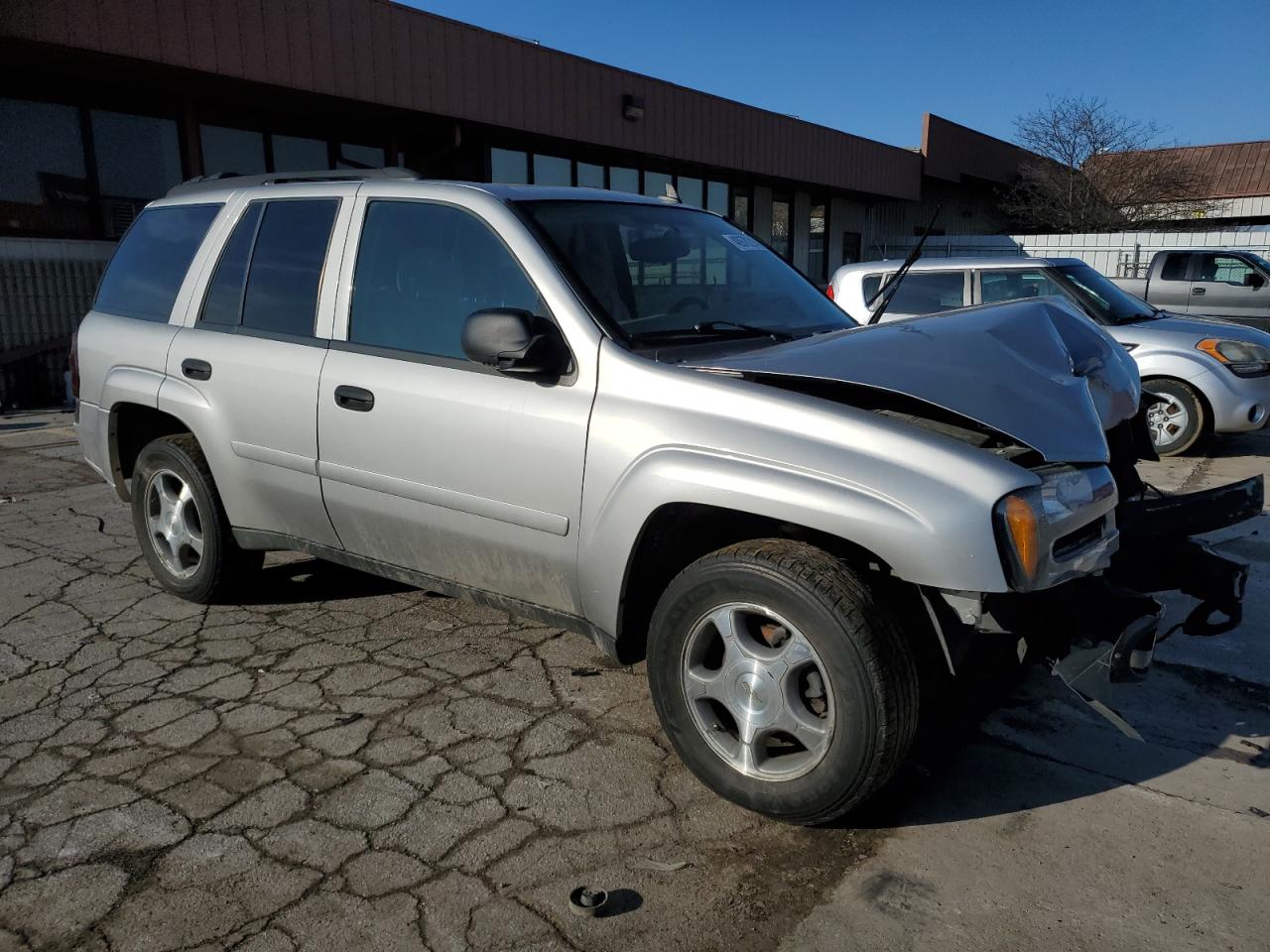 Photo 3 VIN: 1GNDT13S172278777 - CHEVROLET TRAILBLAZER 