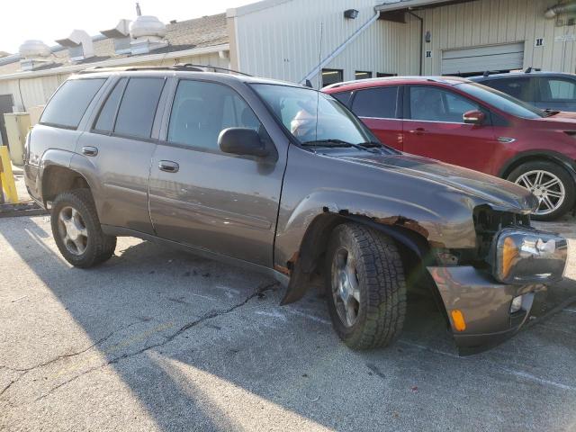 Photo 3 VIN: 1GNDT13S182189793 - CHEVROLET TRAILBLAZE 