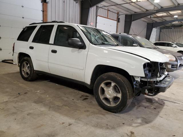 Photo 3 VIN: 1GNDT13S182210853 - CHEVROLET TRAILBLAZE 