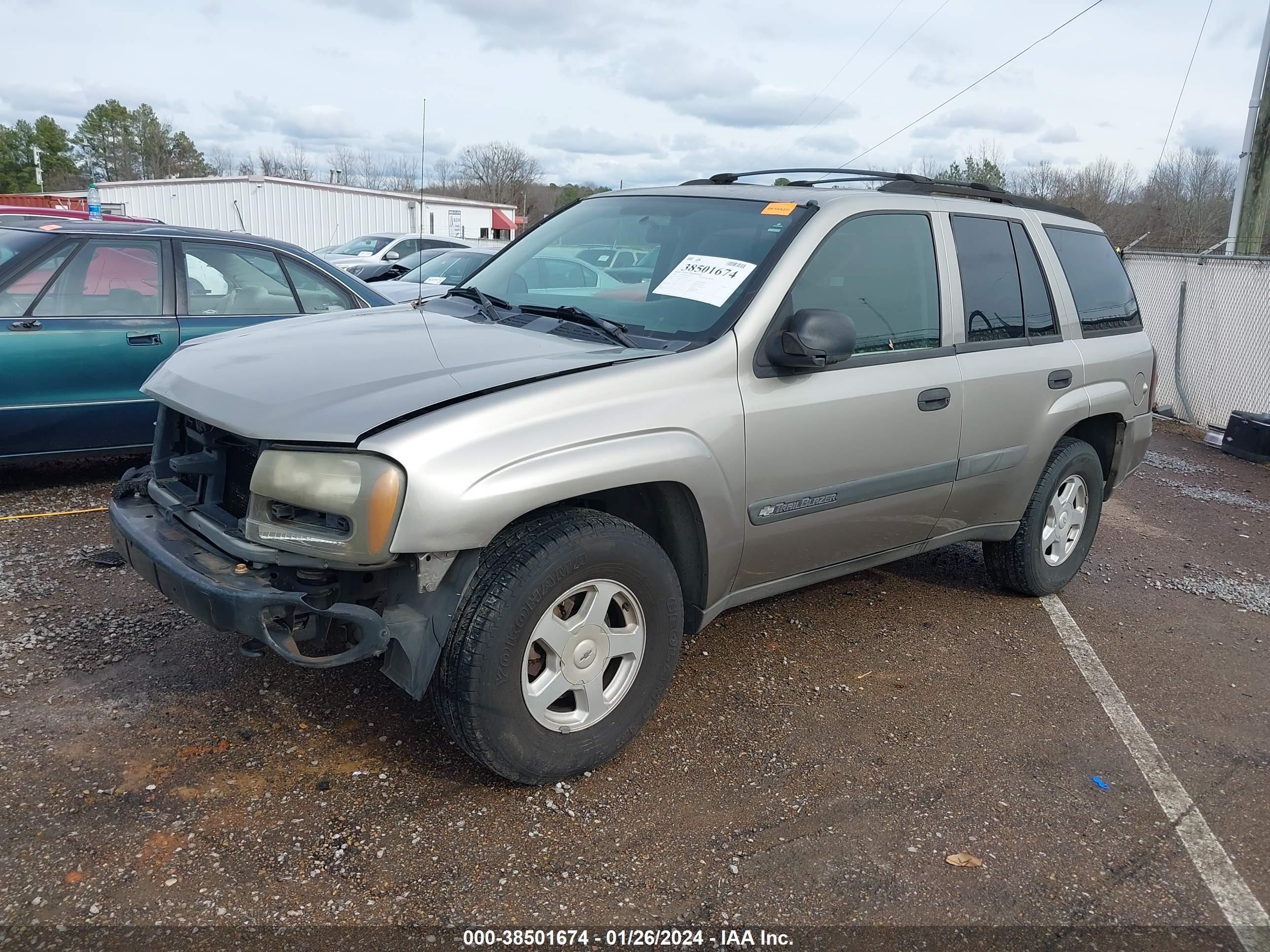 Photo 1 VIN: 1GNDT13S232360429 - CHEVROLET TRAILBLAZER 