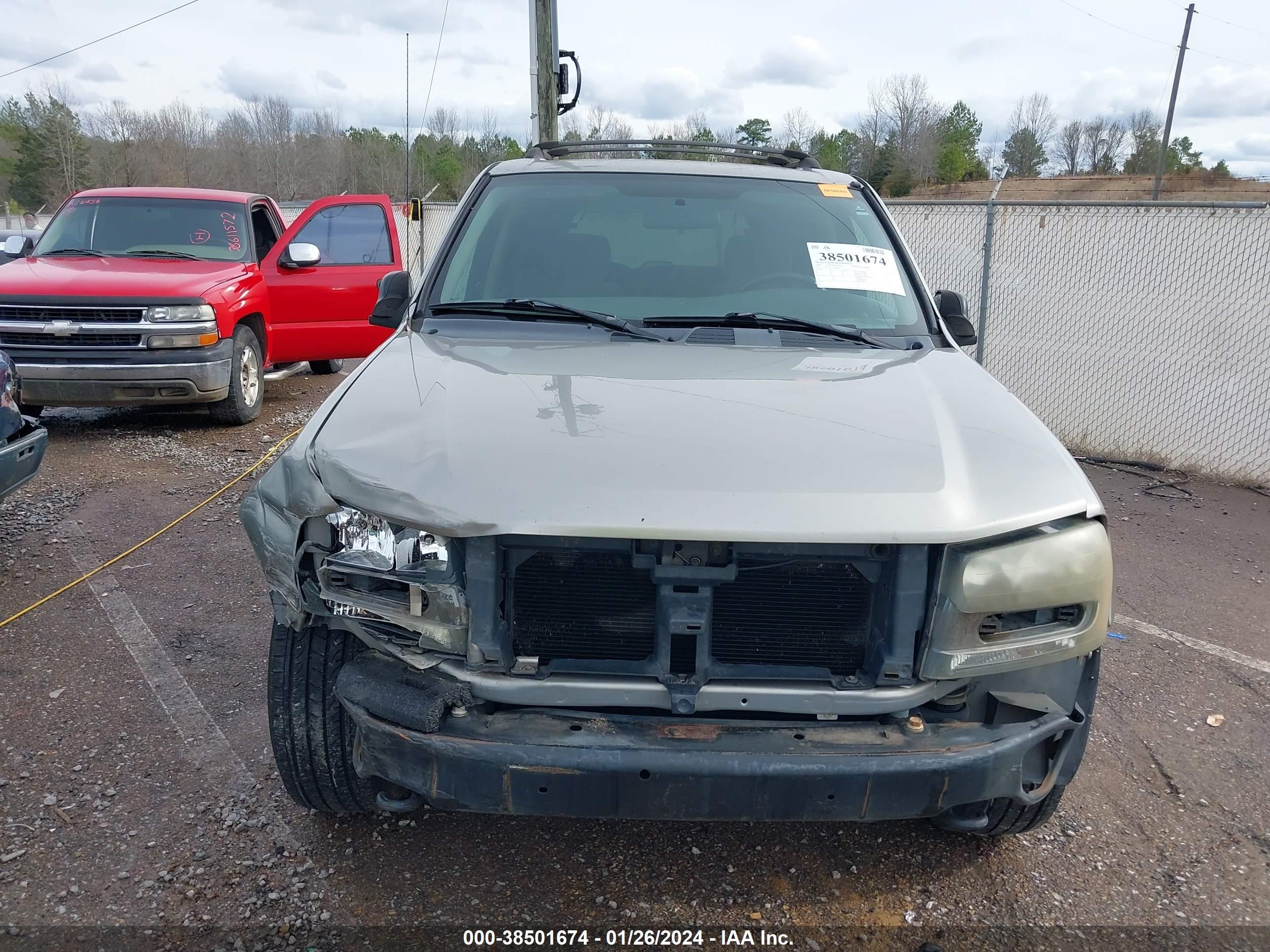 Photo 10 VIN: 1GNDT13S232360429 - CHEVROLET TRAILBLAZER 