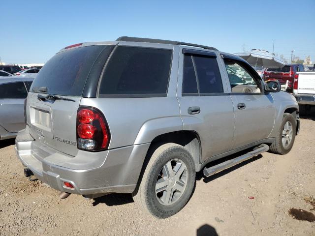 Photo 2 VIN: 1GNDT13S242387888 - CHEVROLET TRAILBLAZE 