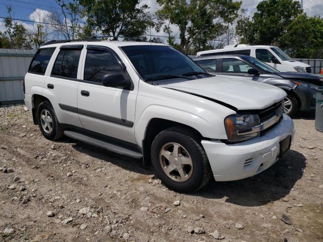 Photo 3 VIN: 1GNDT13S252179804 - CHEVROLET TRAILBLZR 