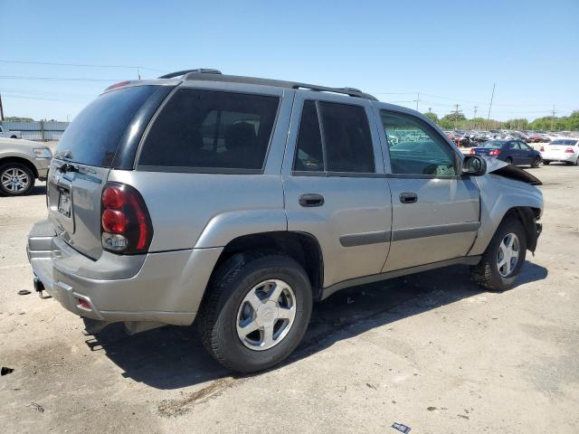 Photo 2 VIN: 1GNDT13S252228550 - CHEVROLET TRAILBLZR 