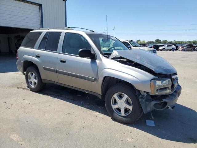 Photo 3 VIN: 1GNDT13S252228550 - CHEVROLET TRAILBLZR 