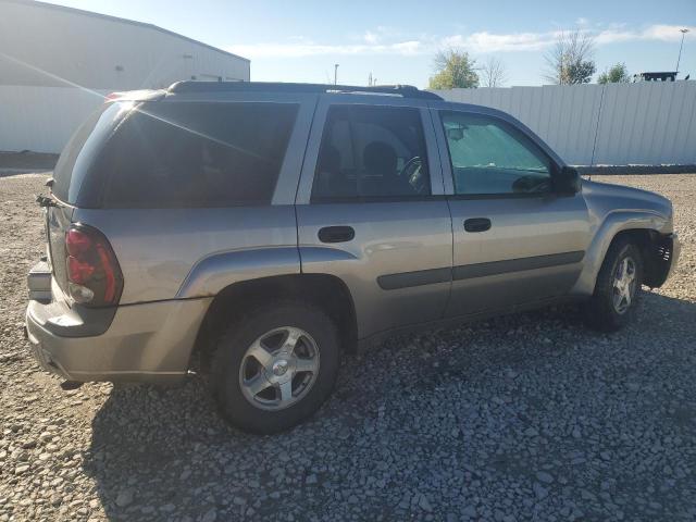 Photo 2 VIN: 1GNDT13S252350793 - CHEVROLET TRAILBLAZE 