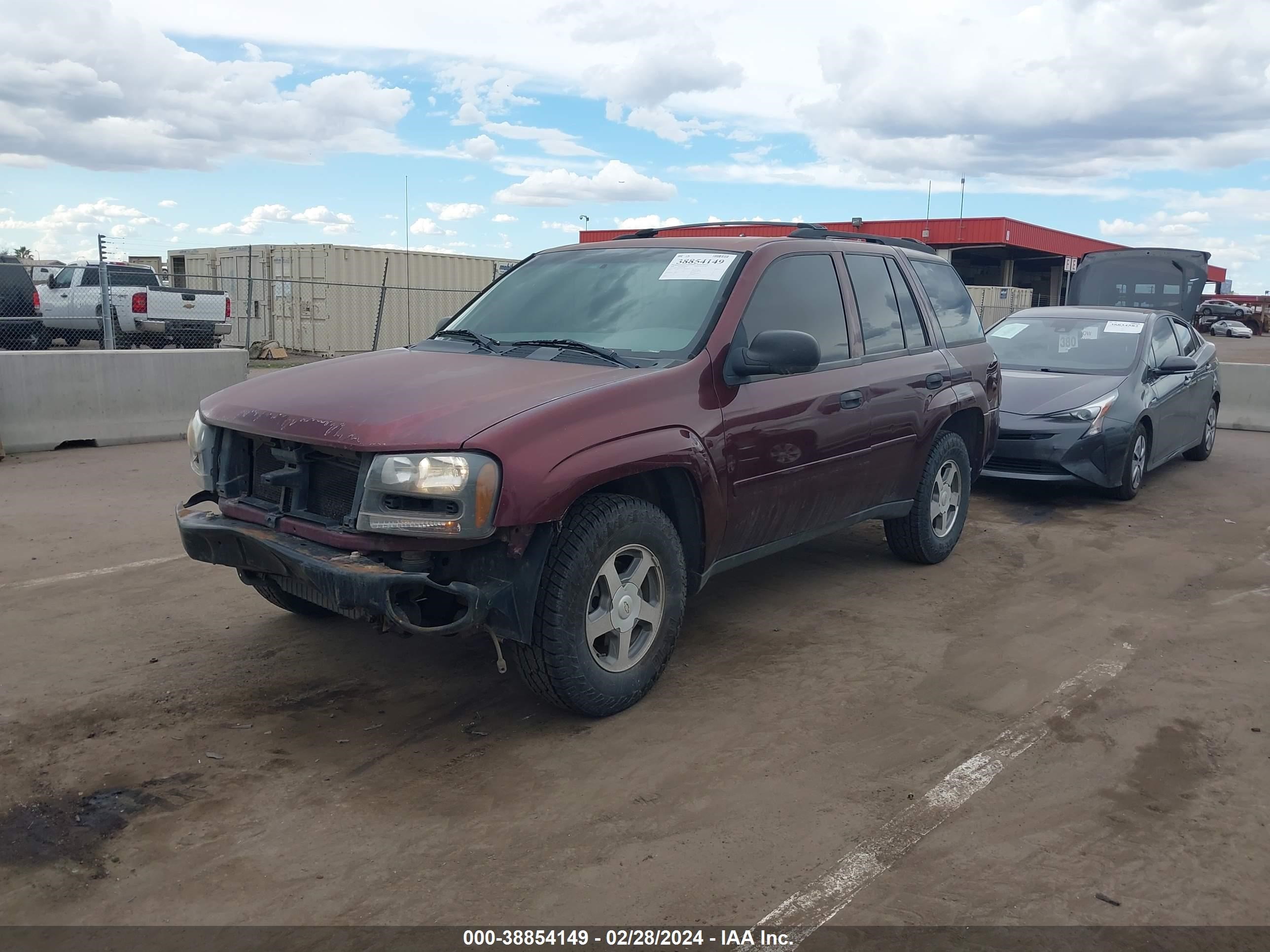 Photo 1 VIN: 1GNDT13S262157948 - CHEVROLET TRAILBLAZER 